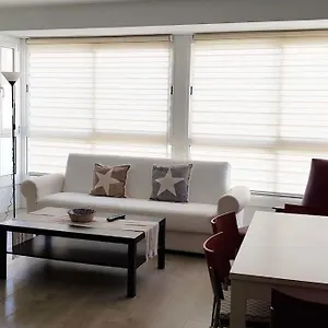 https://casa-comoda-y-equipada-para-6-en-centro-pueblo.catalonia-hotels.com